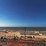 Sea Views In Heart Of Zoute Appartement Knokke-Heist